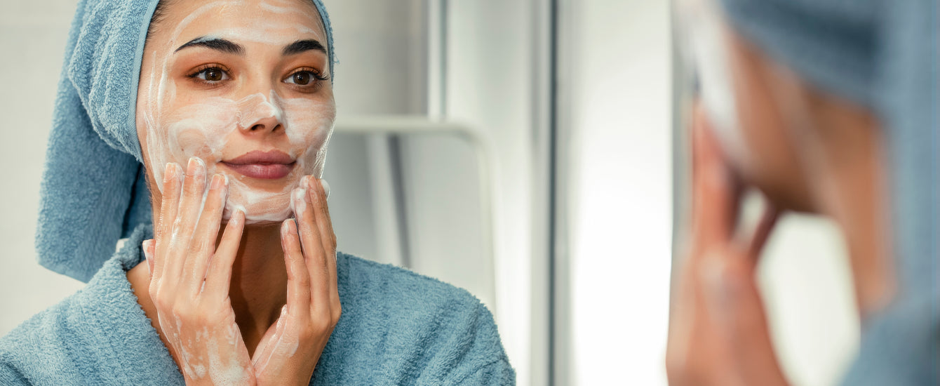 Discover the Top 8 Reasons Why Oil Cleansing Benefits All Skin Types